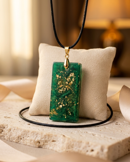 Emerald Gilded Light